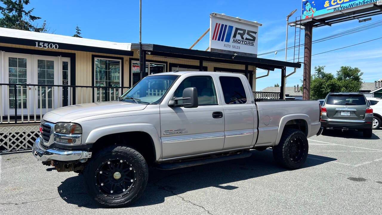 2005 GMC Sierra 2500HD SLT — Pickup Truck — 141,410 mi — Lynnwood, WA