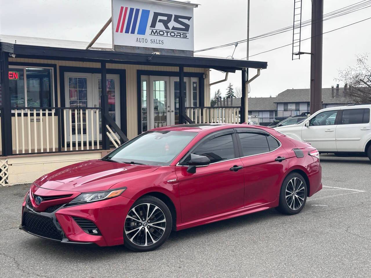 2020 Toyota Camry Hybrid SE — Sedan — 44,445 mi — Lynnwood, WA