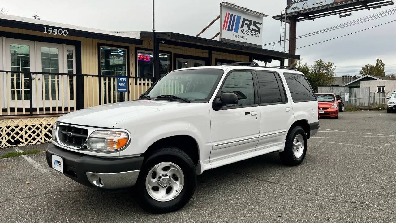 2001 Ford Explorer XLT — SUV — 86,170 mi — Lynnwood, WA