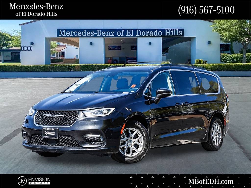 2022 Chrysler Pacifica Touring L — Minivan — 68,655 mi — El Dorado Hills, CA