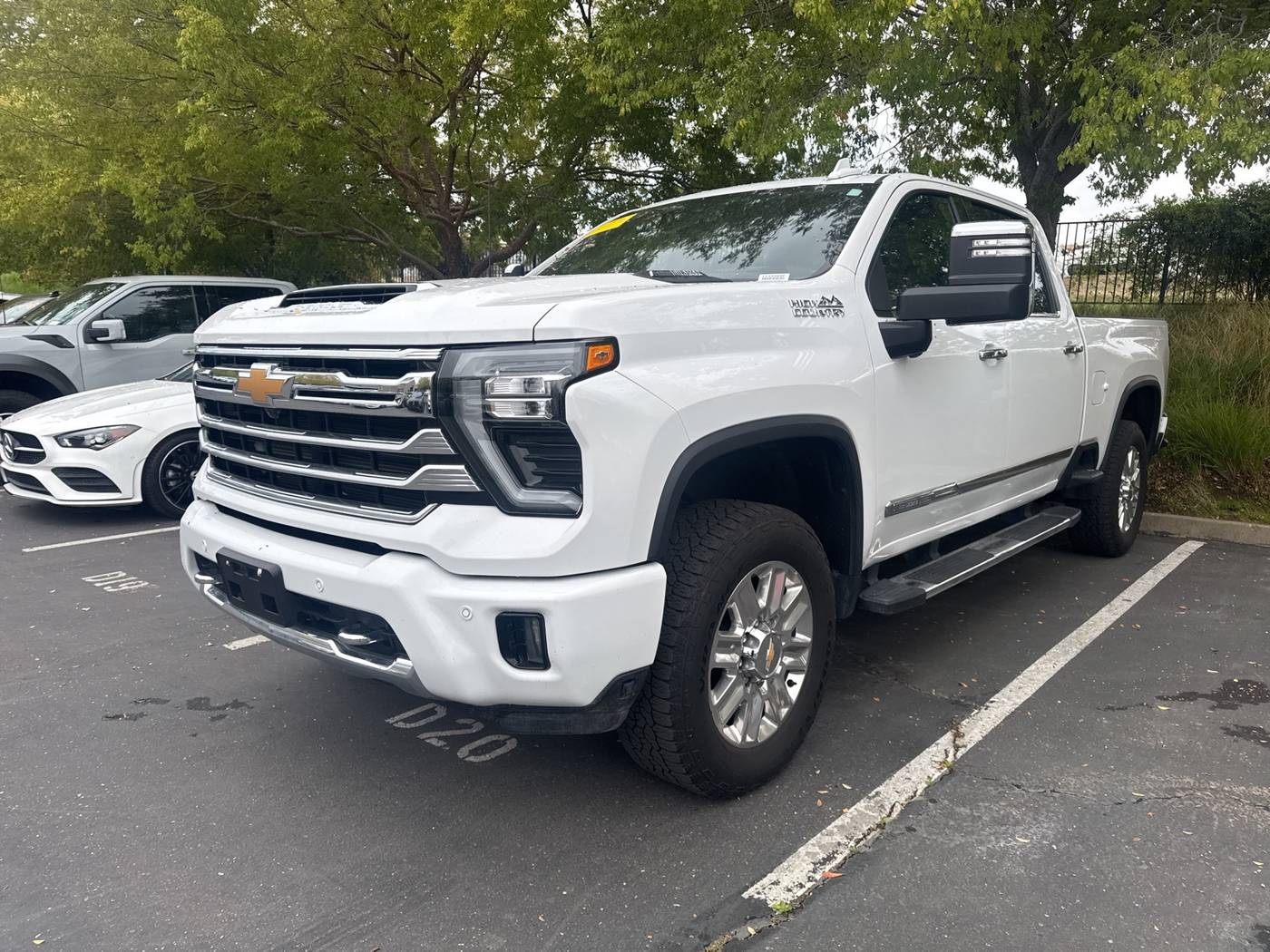 2025 Chevrolet Silverado 3500HD High Country — Pickup Truck — 17,200 mi — El Dorado Hills, CA