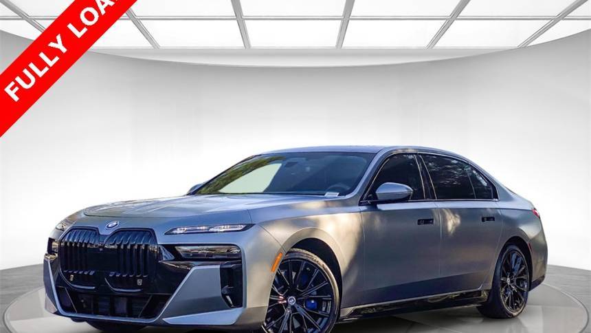 2023 BMW i7 xDrive60 — Sedan — 13,200 mi — Sacramento, CA