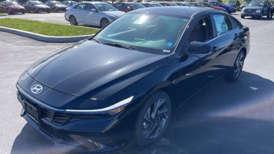 2024 Hyundai Elantra SEL — Sedan — 23 mi — Rochester, NY