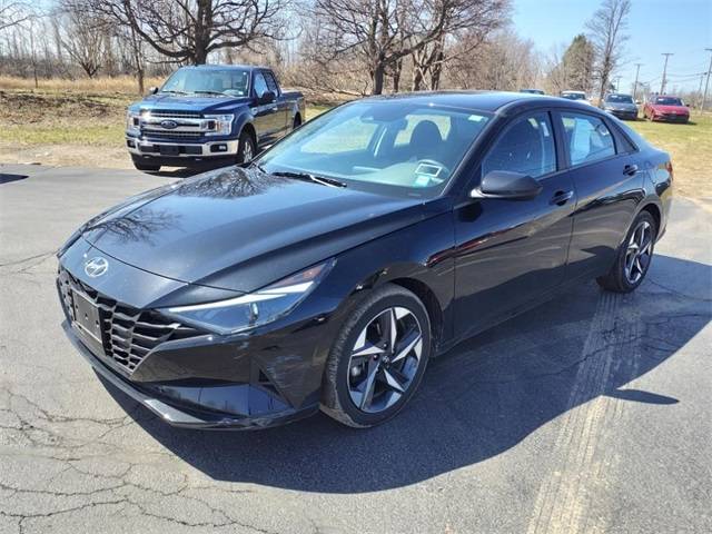 2023 Hyundai Elantra SEL — Sedan — 29,979 mi — Rochester, NY