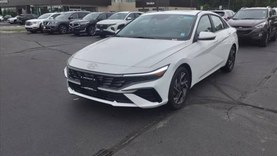 2024 Hyundai Elantra SEL — Sedan — 5,448 mi — Rochester, NY