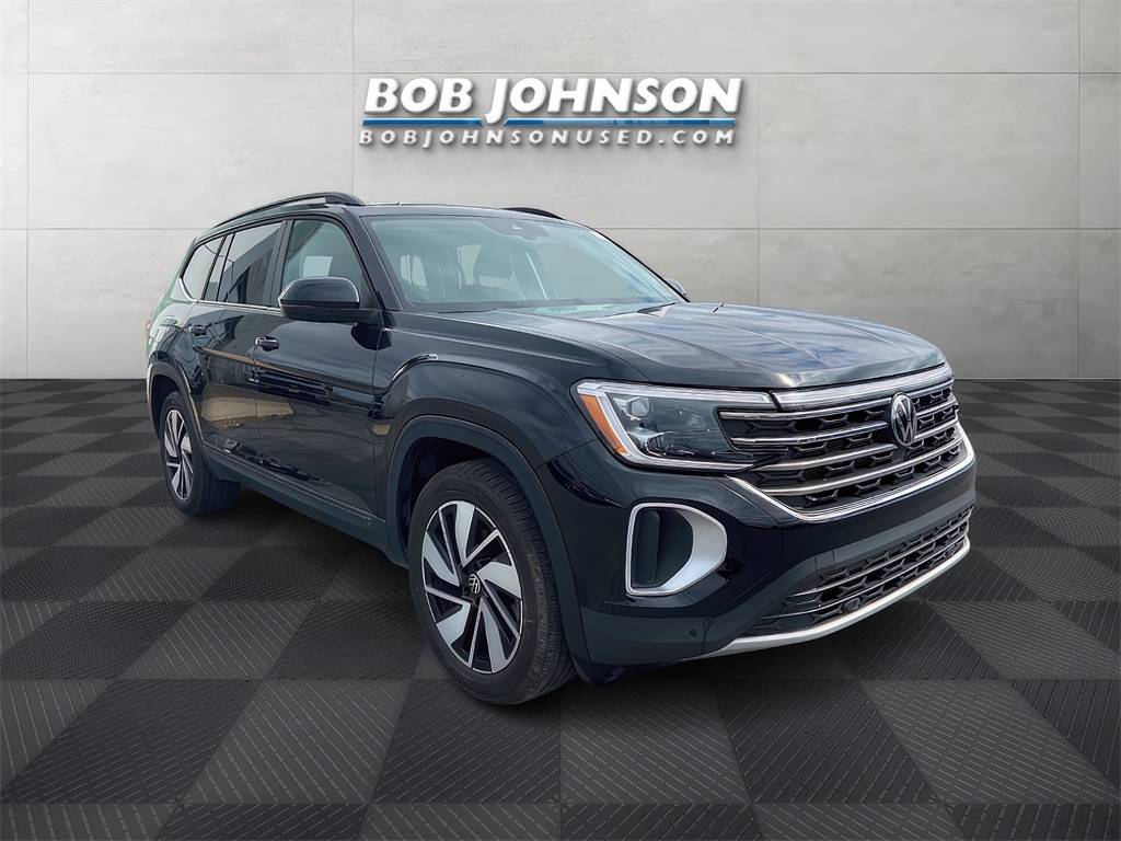 2024 Volkswagen Atlas SE with Technology — SUV — 30,700 mi — Watertown, NY