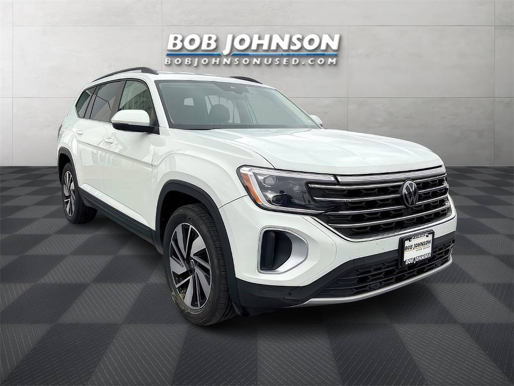 2024 Volkswagen Atlas SE with Technology — SUV — 33,045 mi — Watertown, NY