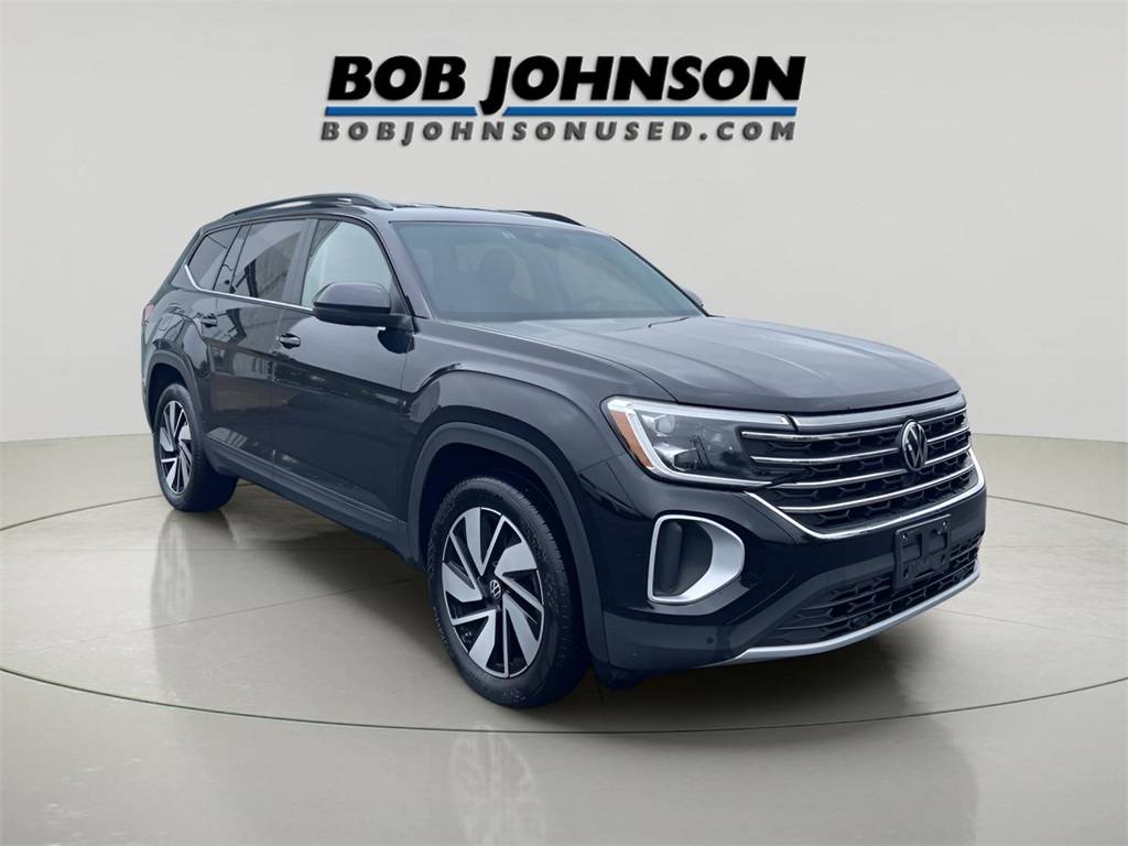 2025 Volkswagen Atlas SE with Technology — SUV — 24,507 mi — Watertown, NY
