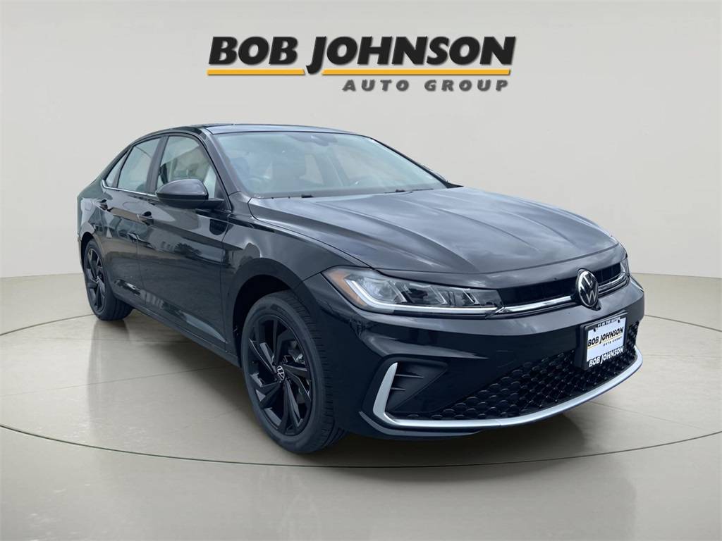 2025 Volkswagen Jetta SE — Sedan — 41,773 mi — Watertown, NY