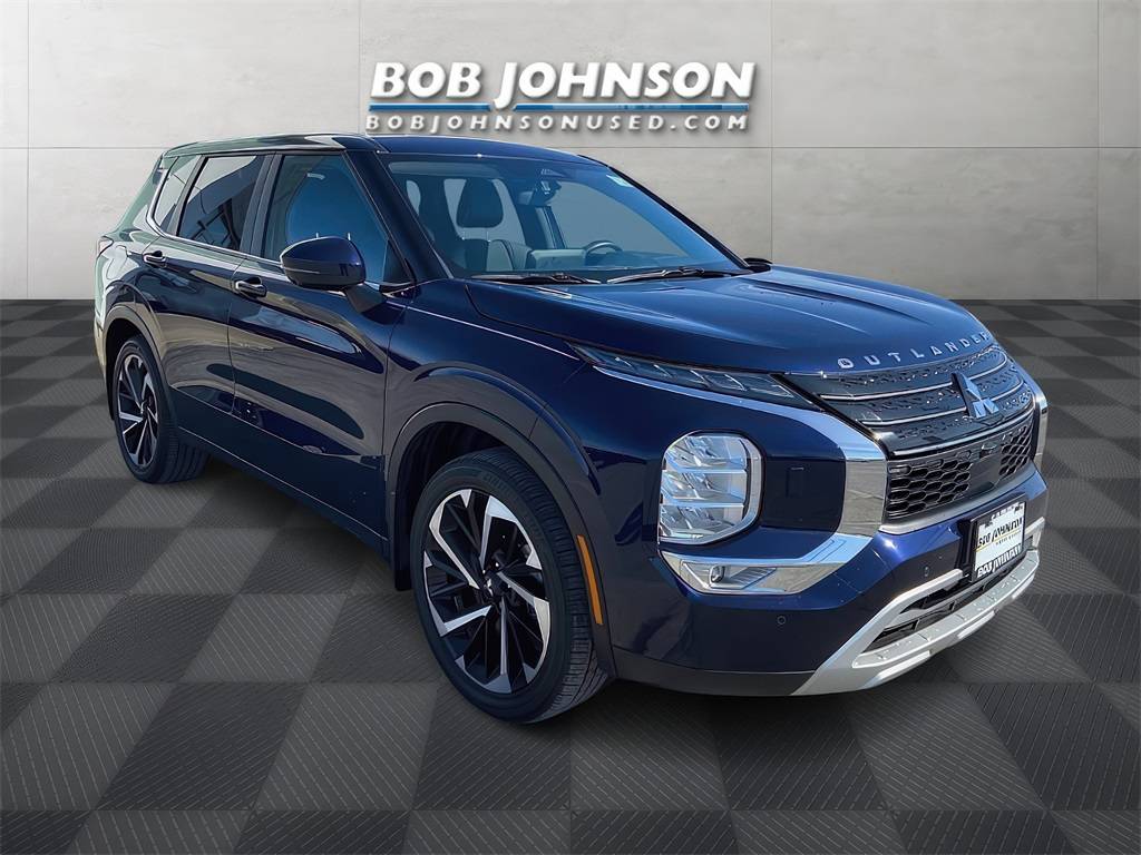 2024 Mitsubishi Outlander SE — SUV — 15,172 mi — Watertown, NY