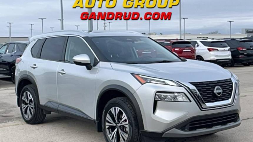 2022 Nissan Rogue SV — SUV — 18,077 mi — Green Bay, WI