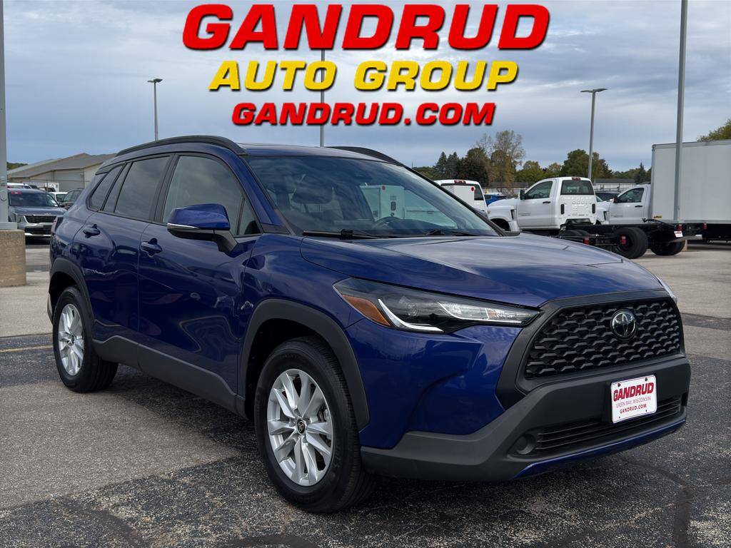 2022 Toyota Corolla Cross LE — SUV — 23,100 mi — Green Bay, WI