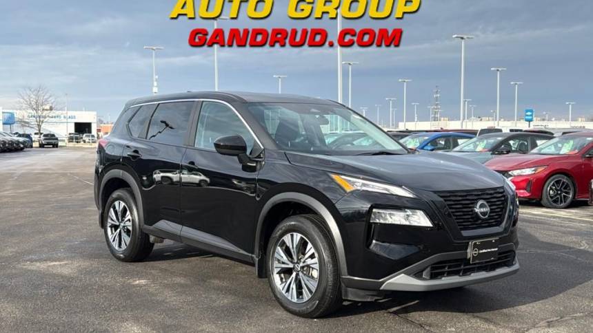 2023 Nissan Rogue SV — SUV — 5,787 mi — Green Bay, WI