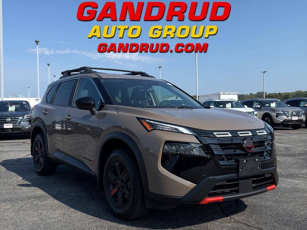 2025 Nissan Rogue Rock Creek — SUV — 7,720 mi — Green Bay, WI