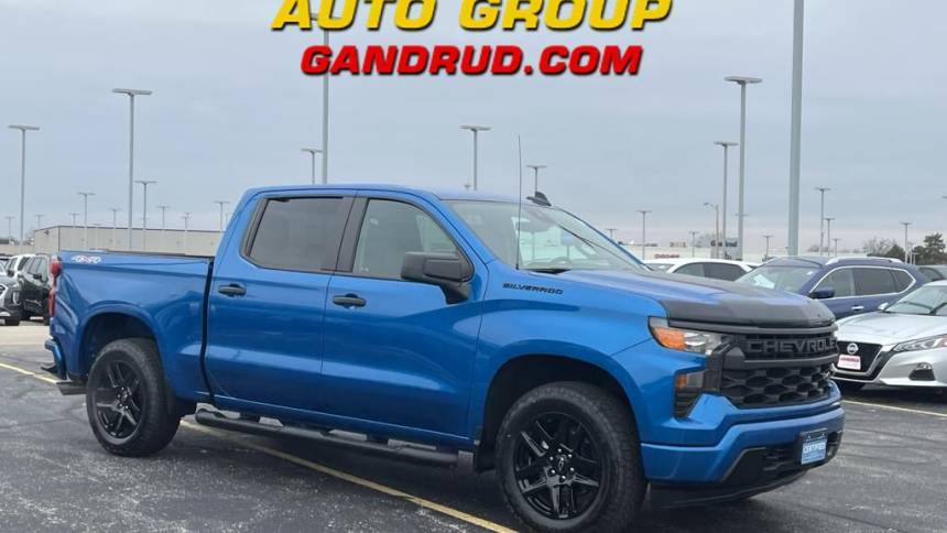 2022 Chevrolet Silverado 1500 Custom — Pickup Truck — 27,240 mi — Green Bay, WI