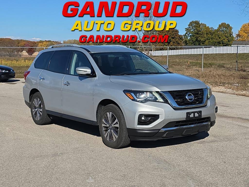 2020 Nissan Pathfinder SL — SUV — 71,734 mi — Green Bay, WI