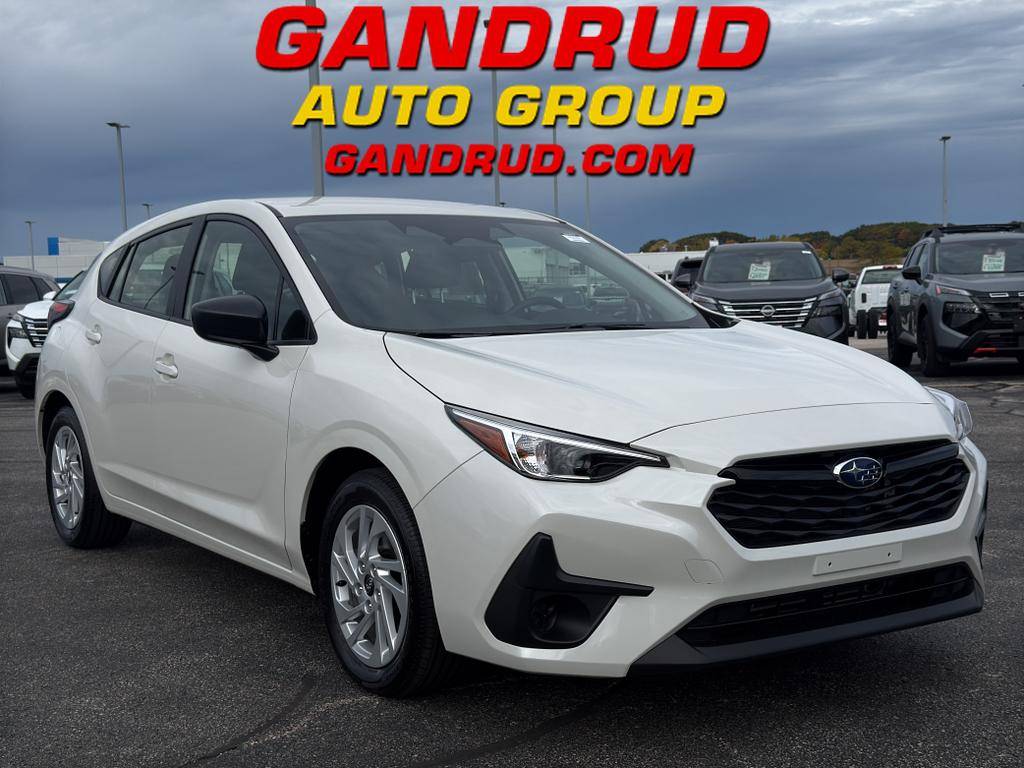 2025 Subaru Impreza 2.0i — Hatchback — 1,826 mi — Green Bay, WI