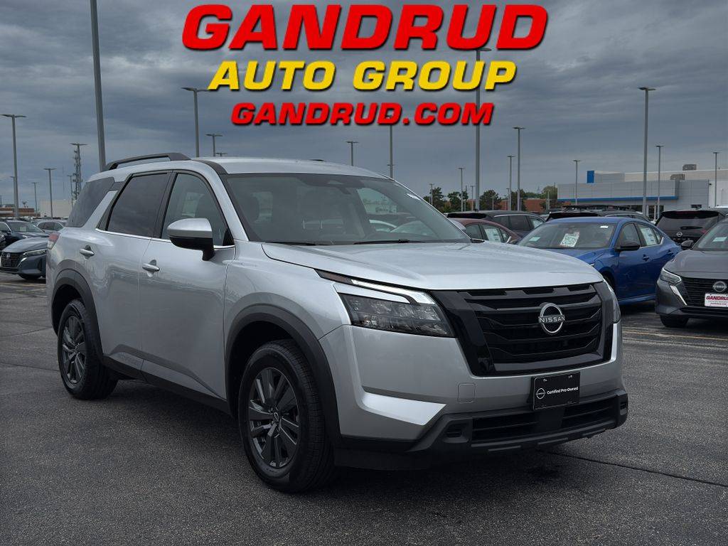 2024 Nissan Pathfinder SV — SUV — 30,685 mi — Green Bay, WI
