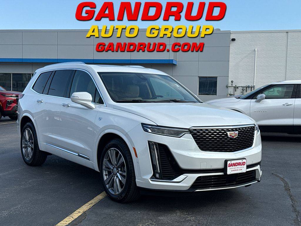 2024 Cadillac XT6 Premium Luxury — SUV — 8,029 mi — Green Bay, WI