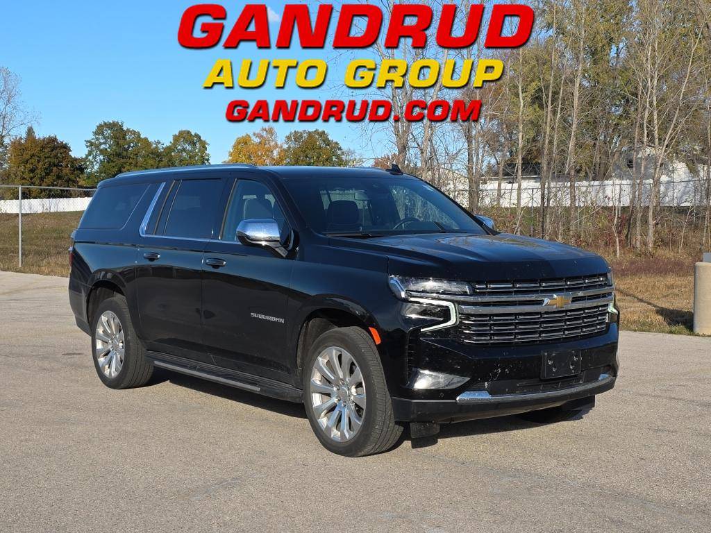 2023 Chevrolet Suburban Premier — SUV — 32,663 mi — Green Bay, WI