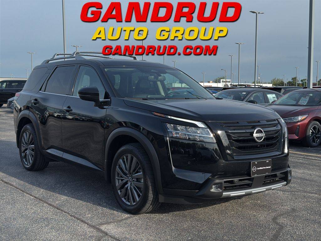 2022 Nissan Pathfinder SL — SUV — 34,184 mi — Green Bay, WI