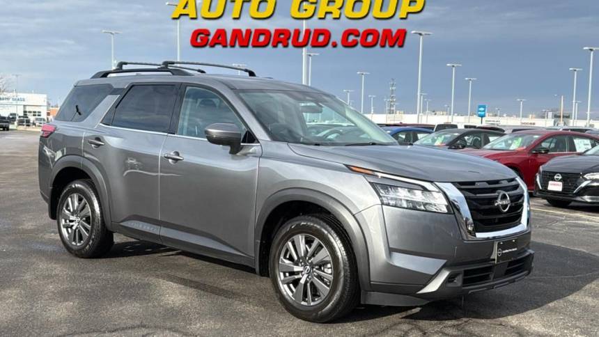 2022 Nissan Pathfinder SV — SUV — 54,188 mi — Green Bay, WI