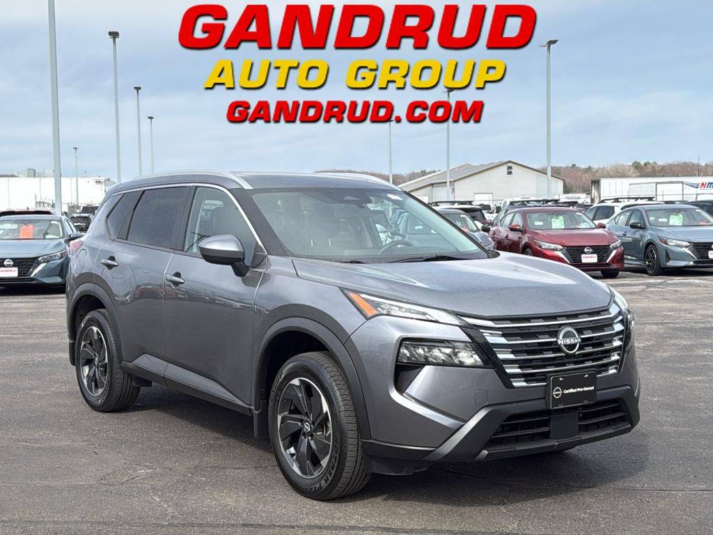 2024 Nissan Rogue SV — SUV — 6,974 mi — Green Bay, WI