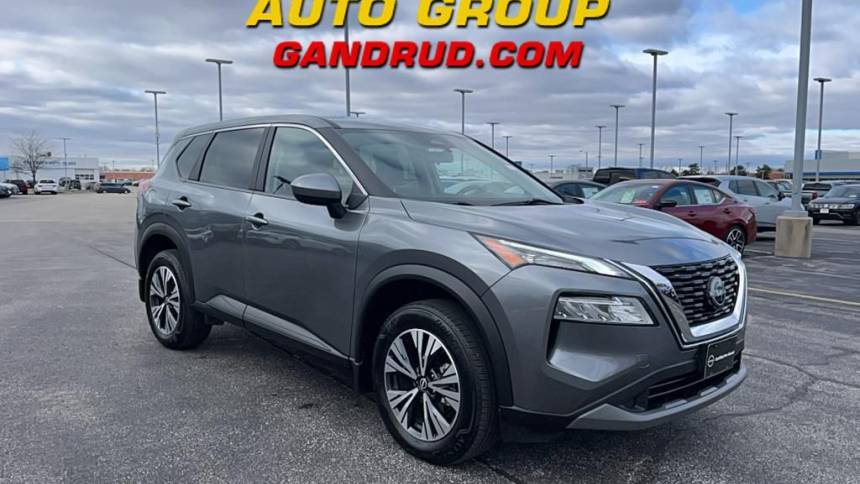 2023 Nissan Rogue SV — SUV — 9,326 mi — Green Bay, WI