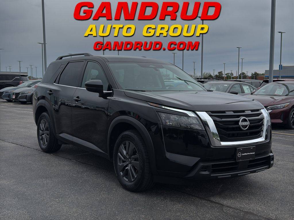 2024 Nissan Pathfinder SV — SUV — 35,924 mi — Green Bay, WI
