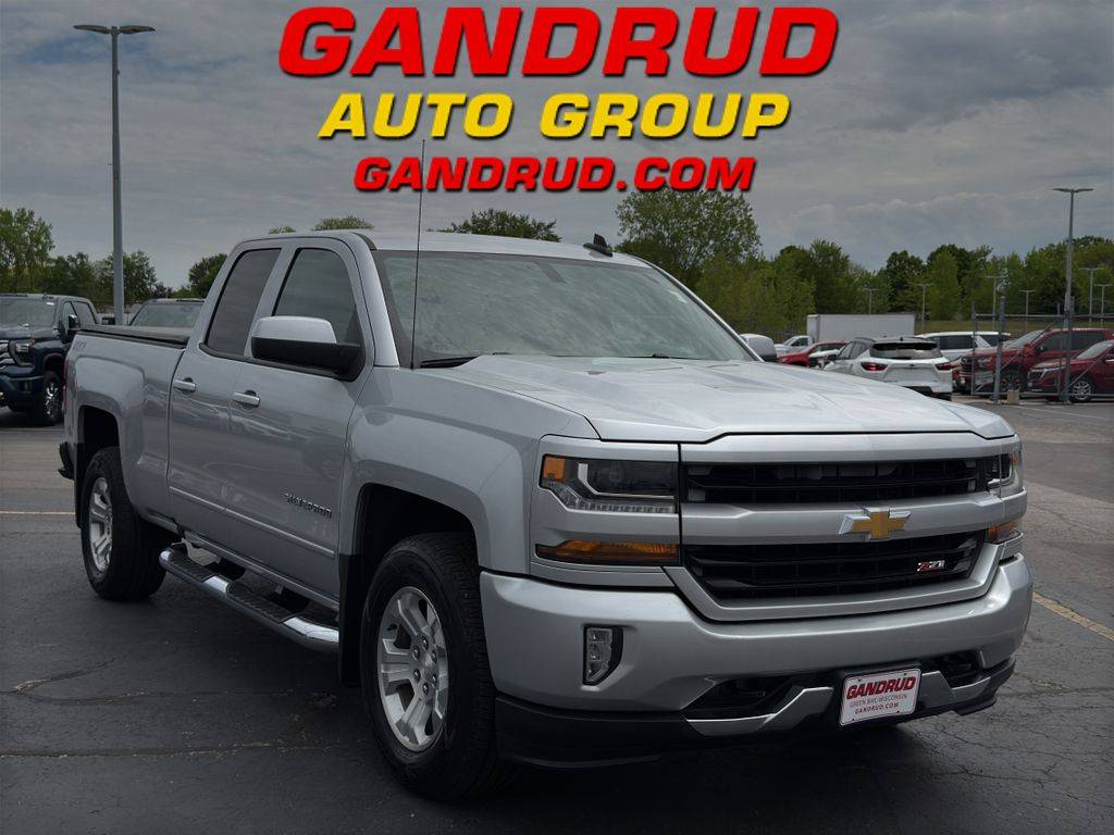2017 Chevrolet Silverado 1500 LT — Pickup Truck — 97,456 mi — Green Bay, WI