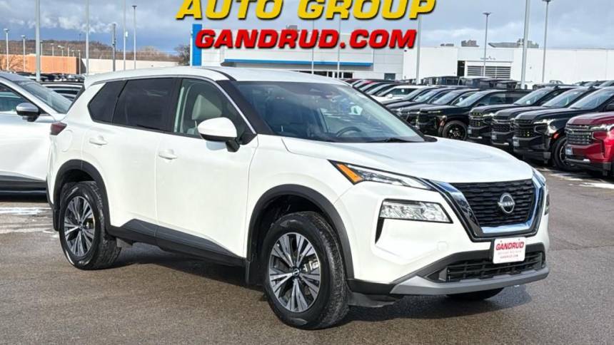 2023 Nissan Rogue SV — SUV — 12,319 mi — Green Bay, WI
