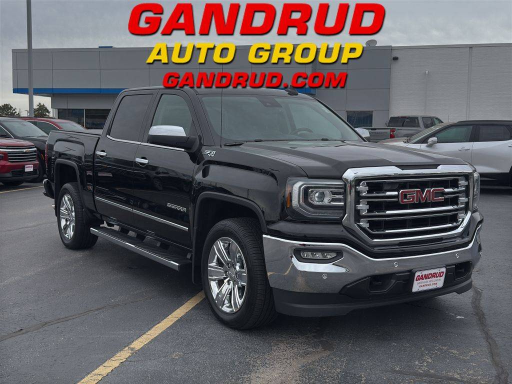 2017 GMC Sierra 1500 SLT — Pickup Truck — 97,040 mi — Green Bay, WI