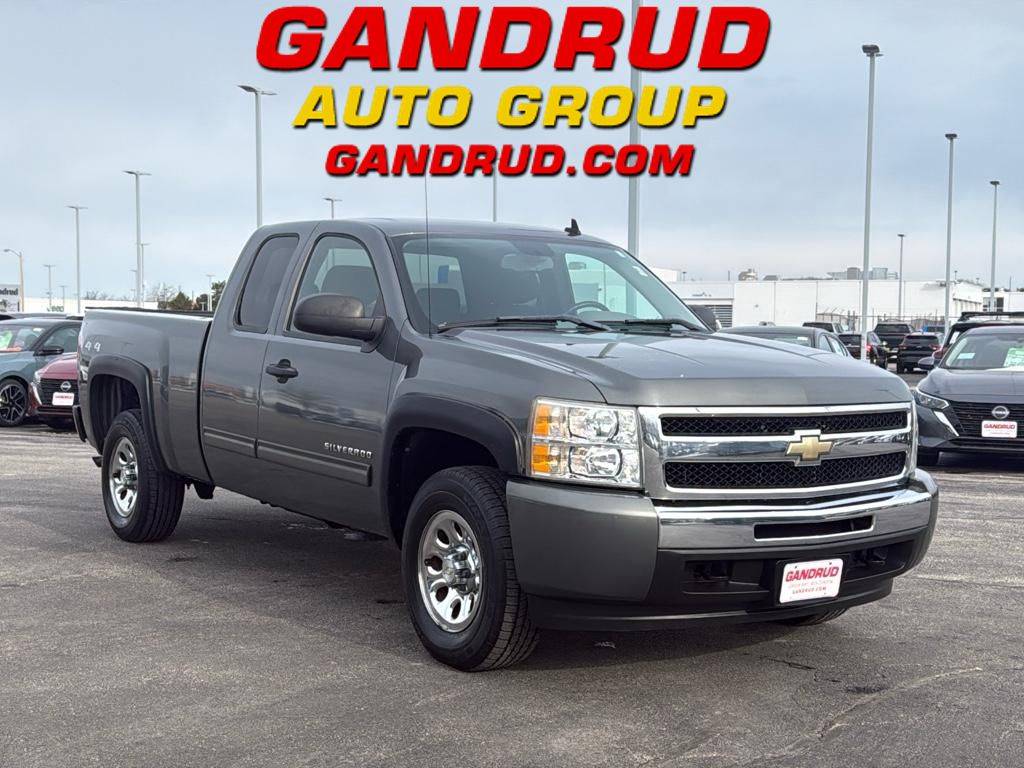 2011 Chevrolet Silverado 1500 LS — Pickup Truck — 115,228 mi — Green Bay, WI