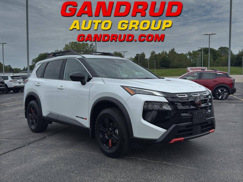 2025 Nissan Rogue Rock Creek — SUV — 7,327 mi — Green Bay, WI