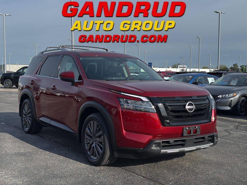2023 Nissan Pathfinder SL — SUV — 24,248 mi — Green Bay, WI