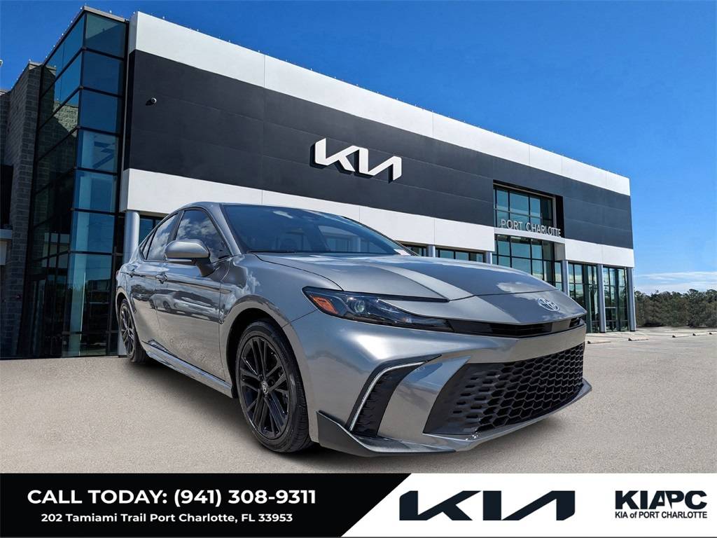 2025 Toyota Camry SE — Sedan — 7,542 mi — Port Charlotte, FL