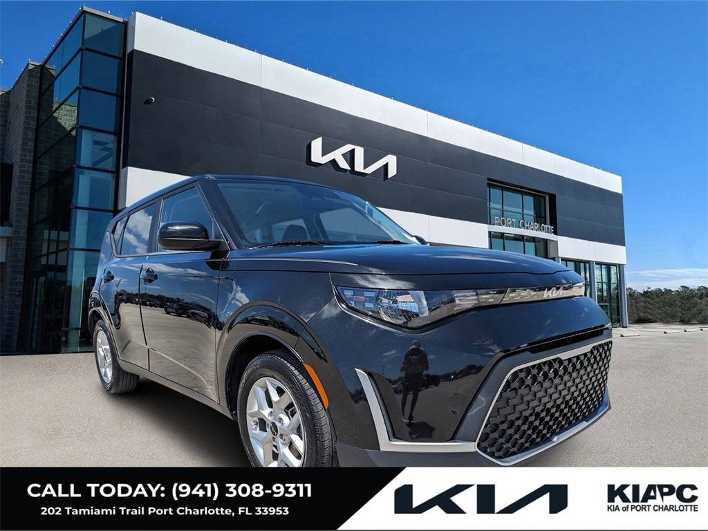 2023 Kia Soul LX — Hatchback — 18,157 mi — Port Charlotte, FL
