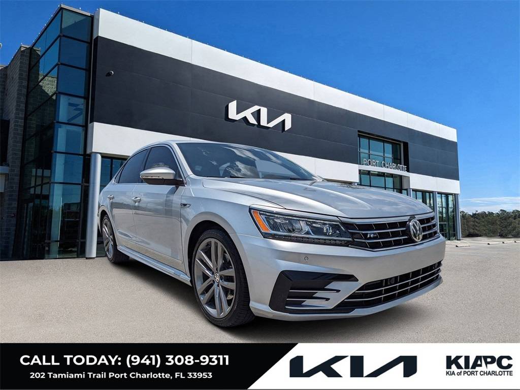 2019 Volkswagen Passat SE R-Line — Sedan — 98,801 mi — Port Charlotte, FL
