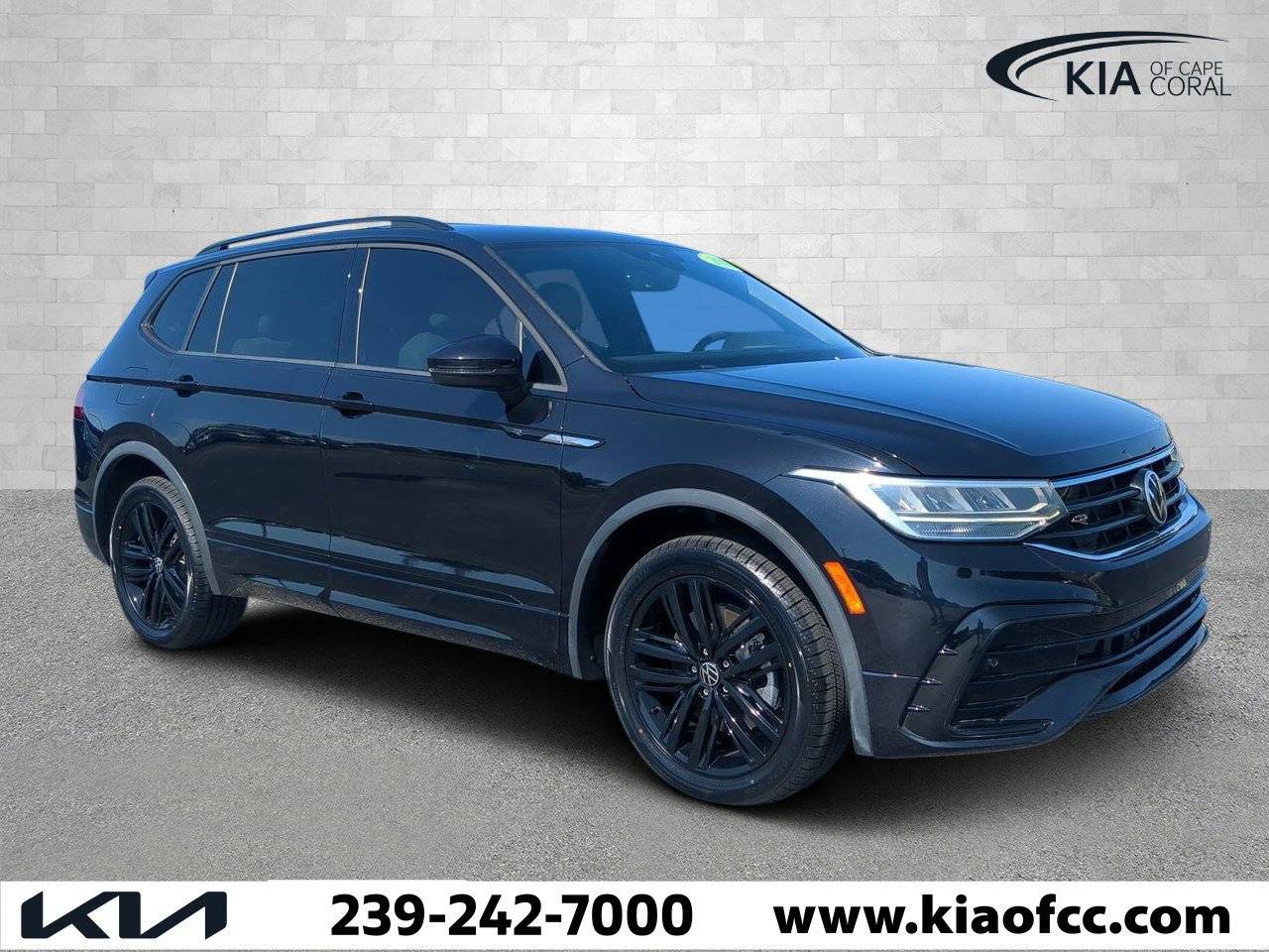 2022 Volkswagen Tiguan SE R-Line Black — SUV — 31,164 mi — Cape Coral, FL