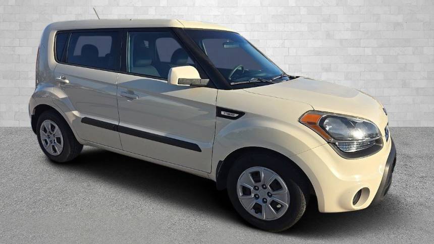 2013 Kia Soul Base — Hatchback — 18,958 mi — Cape Coral, FL