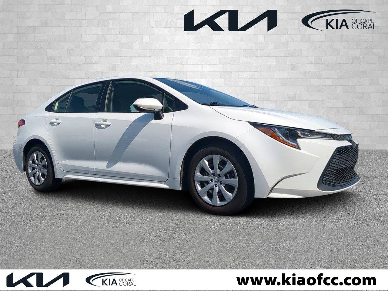 2022 Toyota Corolla LE — Sedan — 29,962 mi — Cape Coral, FL