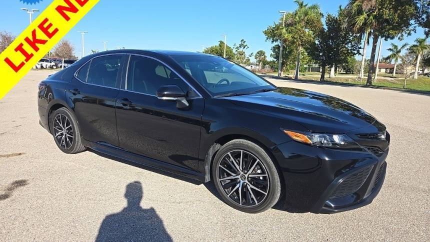 2022 Toyota Camry SE — Sedan — 41,680 mi — Cape Coral, FL