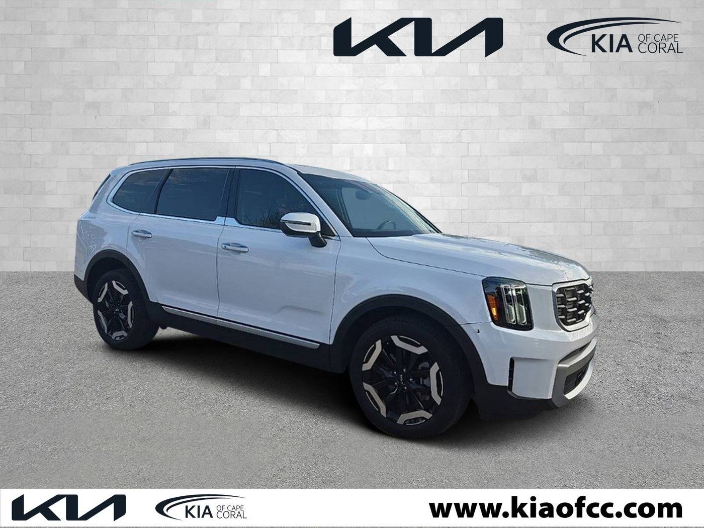 2023 Kia Telluride S — SUV — 15,379 mi — Cape Coral, FL