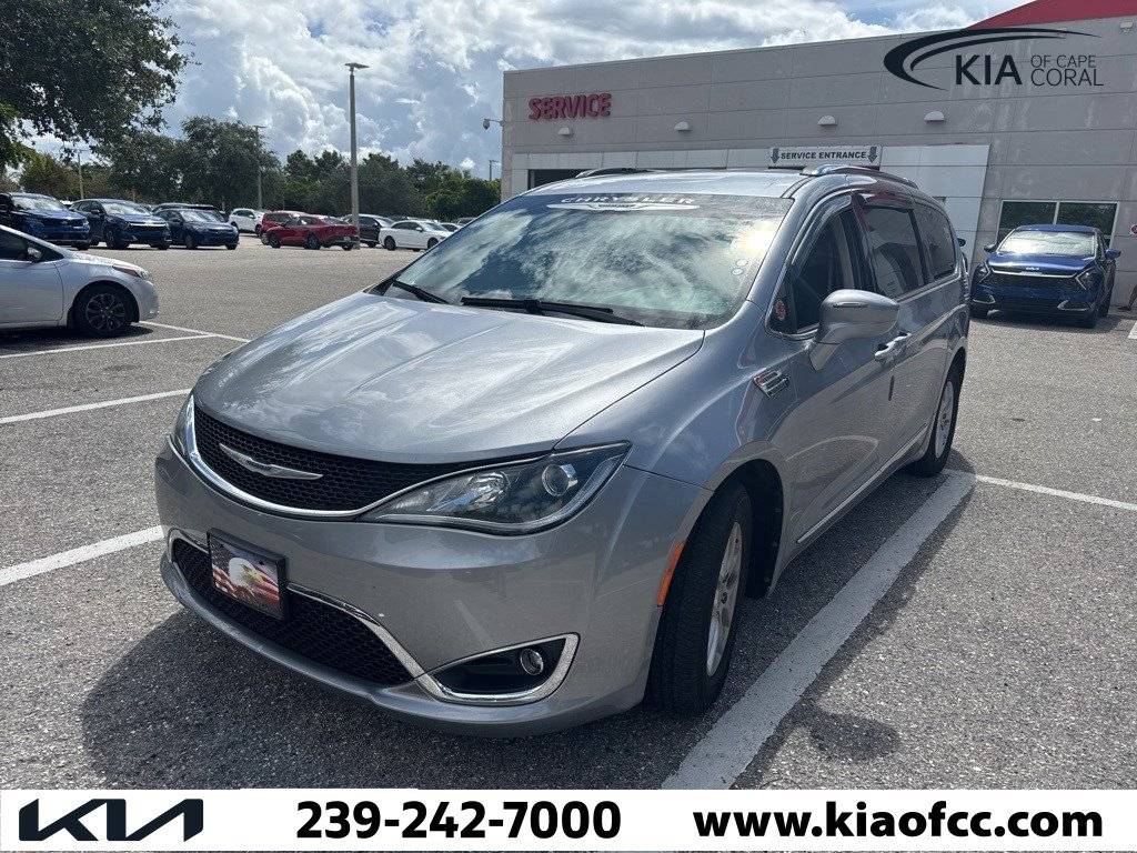 2020 Chrysler Pacifica Touring L — Minivan — 73,947 mi — Cape Coral, FL