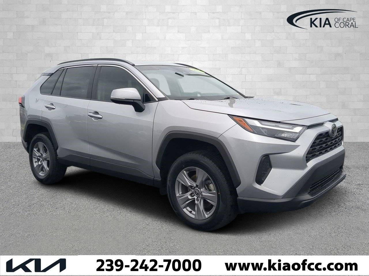 2022 Toyota RAV4 XLE — SUV — 30,464 mi — Cape Coral, FL
