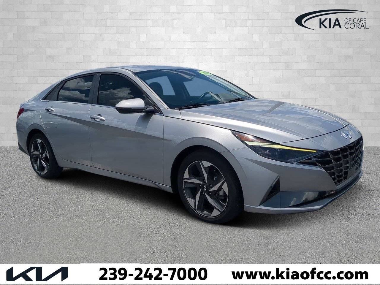 2022 Hyundai Elantra SEL — Sedan — 43,209 mi — Cape Coral, FL