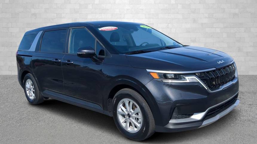 2024 Kia Carnival LXS — Minivan — 18,058 mi — Cape Coral, FL