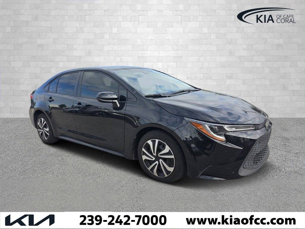 2022 Toyota Corolla LE — Sedan — 21,338 mi — Cape Coral, FL