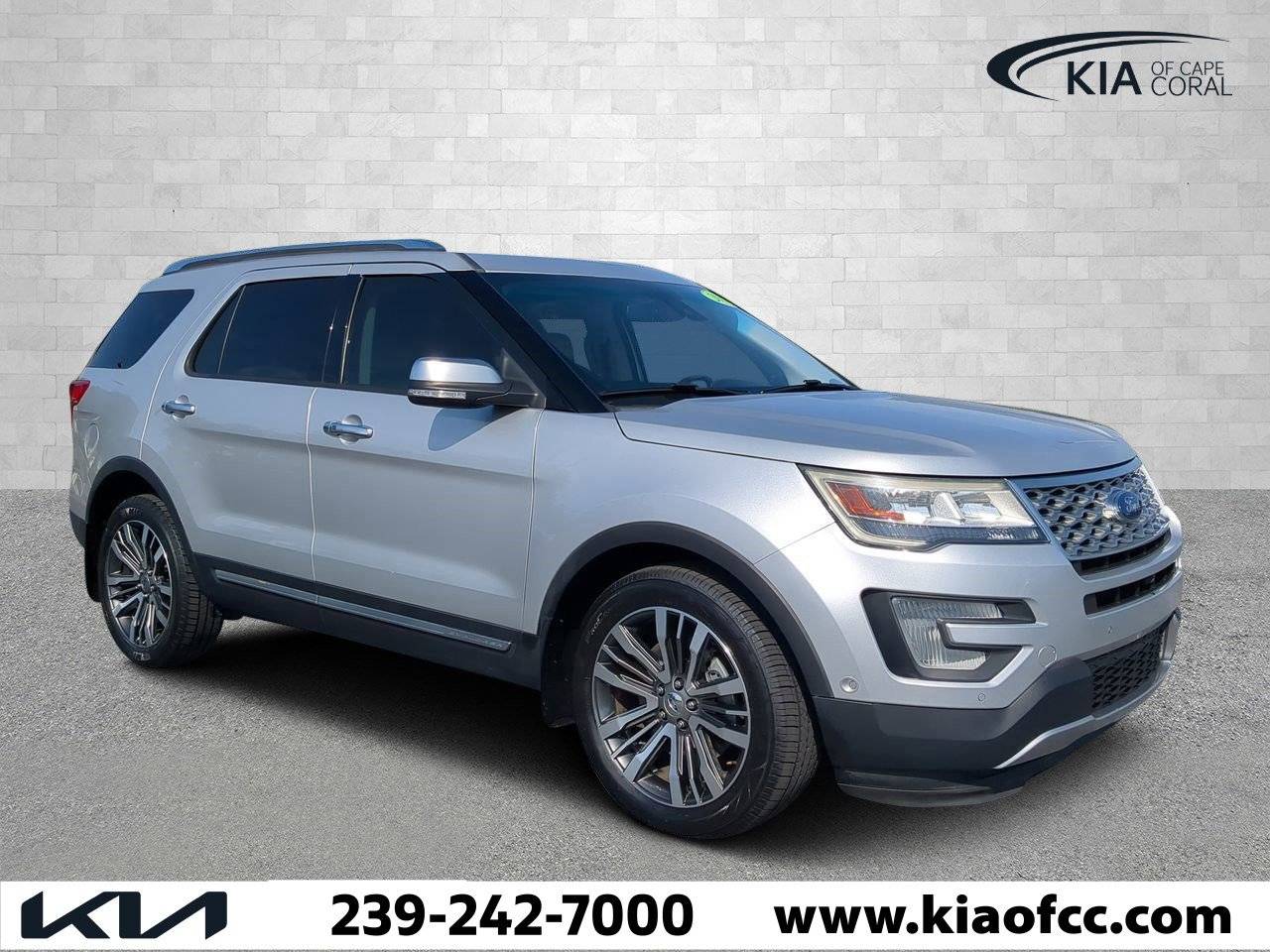 2017 Ford Explorer Platinum — SUV — 118,424 mi — Cape Coral, FL