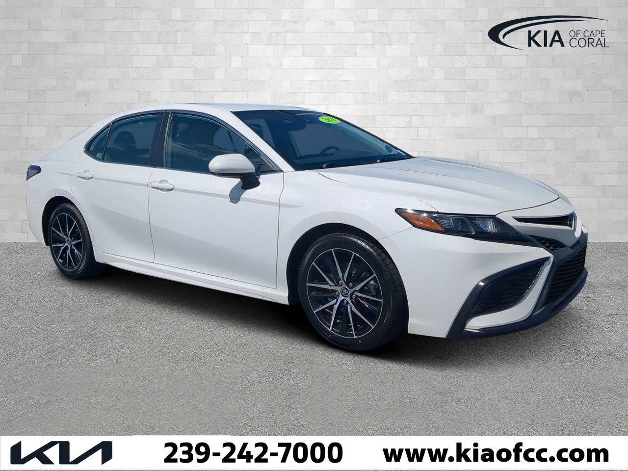 2021 Toyota Camry SE — Sedan — 53,271 mi — Cape Coral, FL